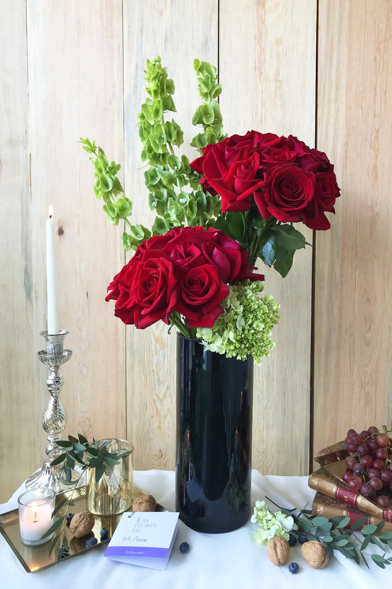 Victory, 24 rosas rojas