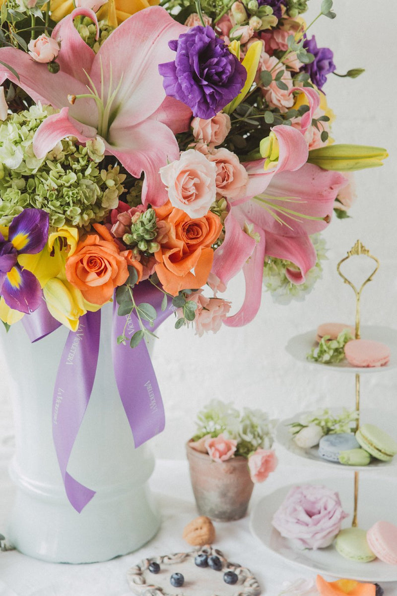 Charlot, flores de colores